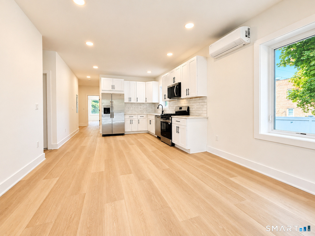 77 Ely Avenue - Photo 6