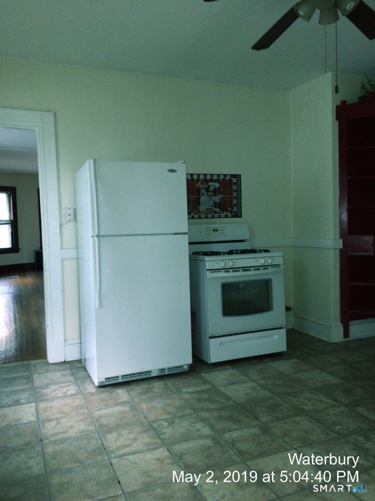 353 Highland Avenue - Photo 3