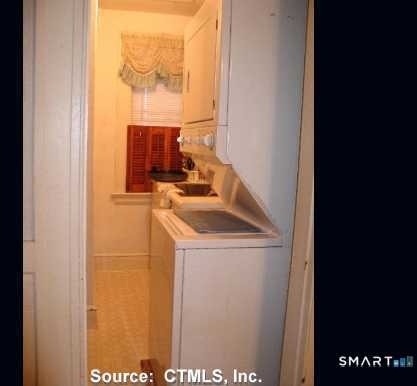 353 Highland Avenue - Photo 4