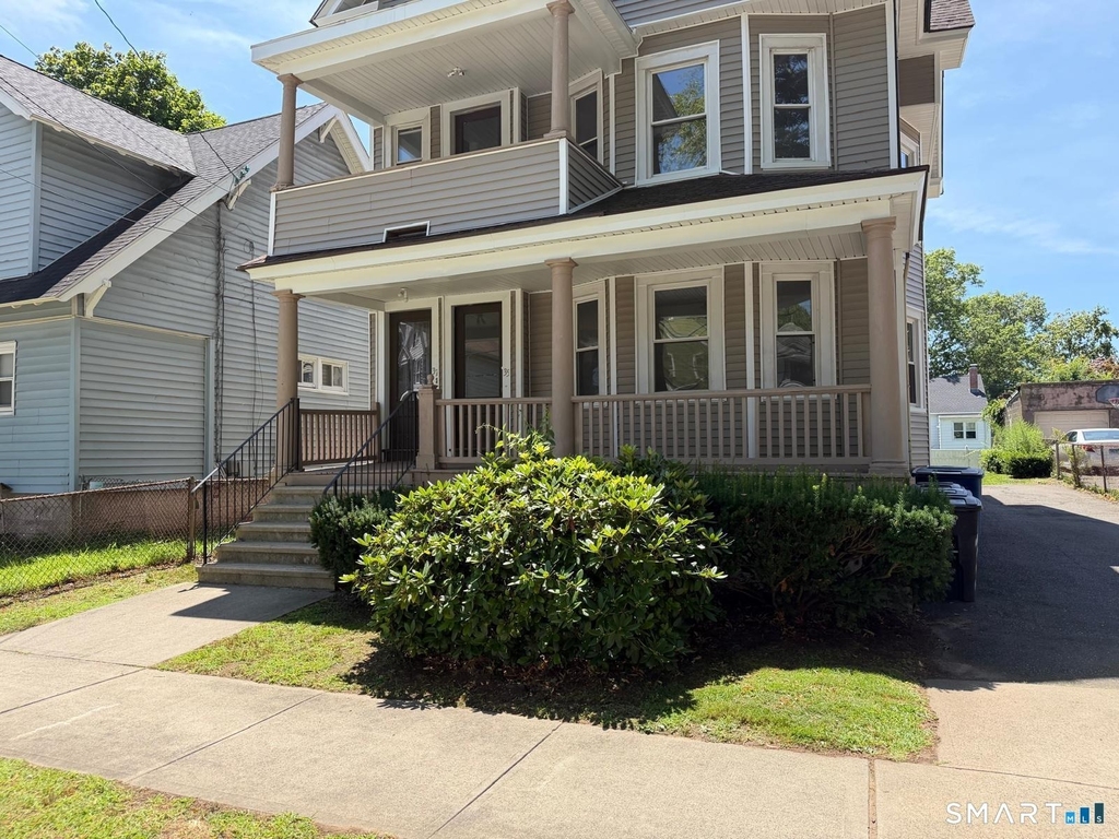 35 Irvington Street - Photo 0
