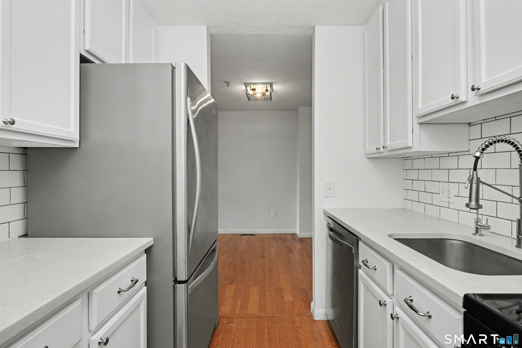 2 Redwood Lane - Photo 20