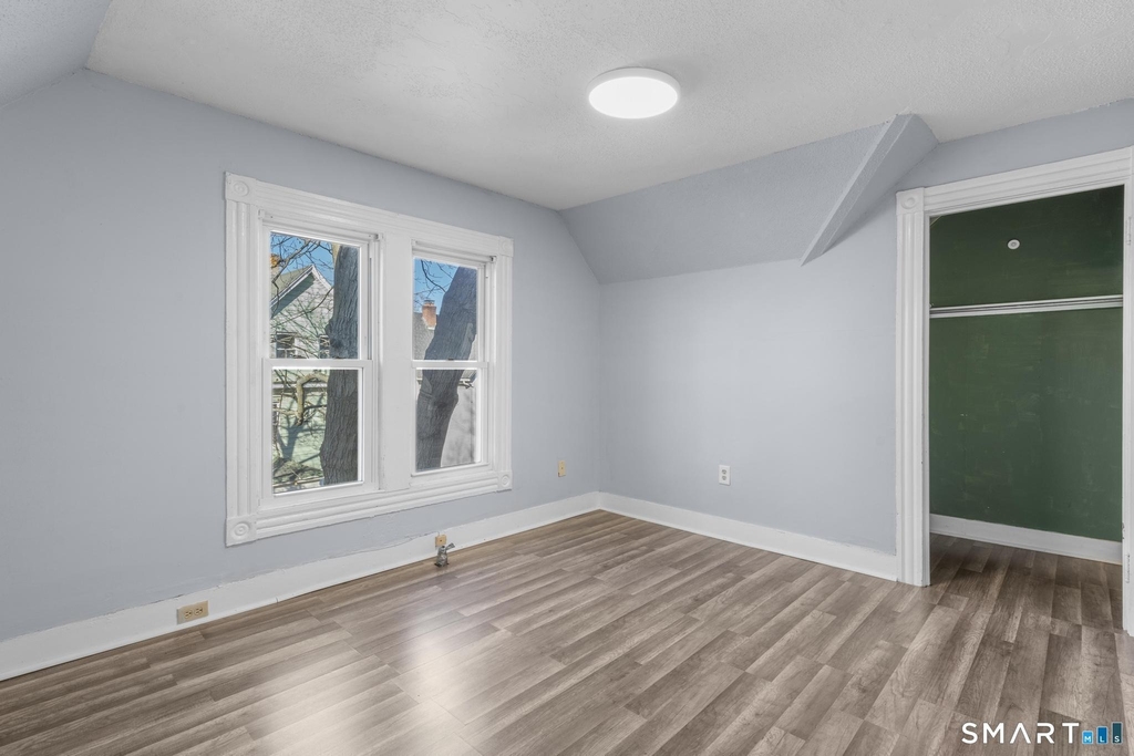 79 Maple Street - Photo 10