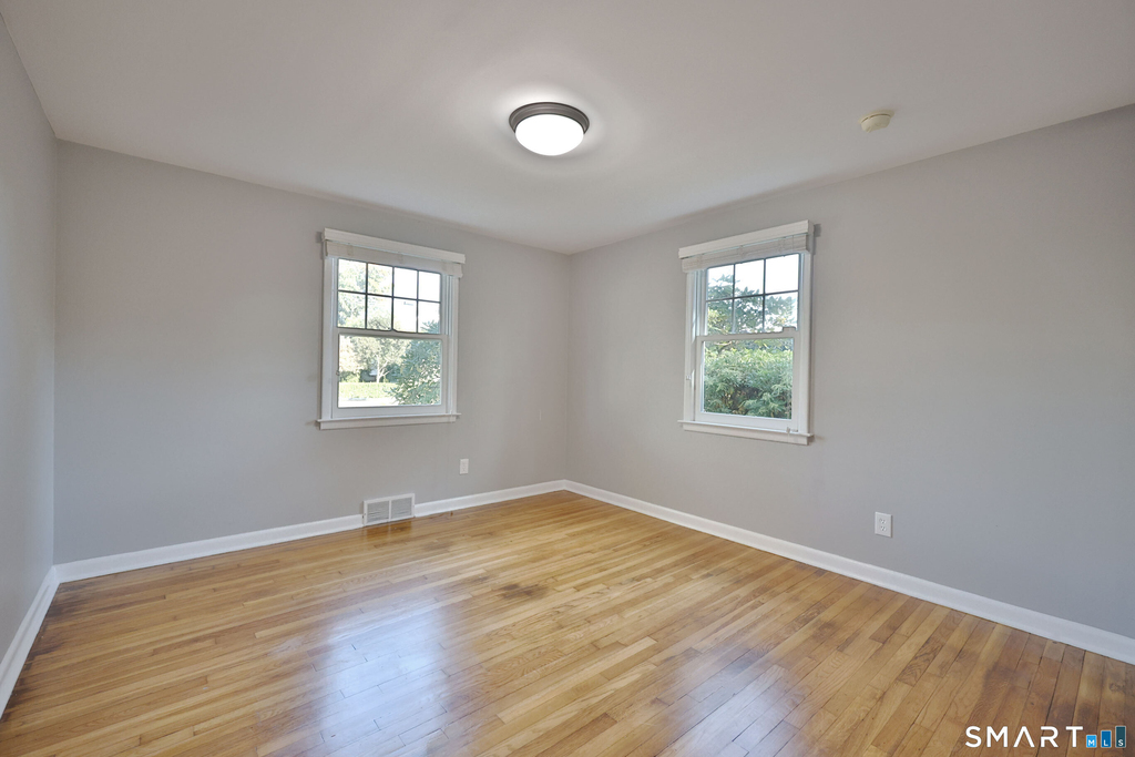 14 Maple Avenue - Photo 12