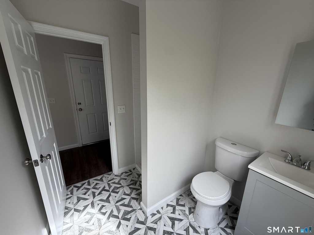 27 Main Street - Photo 4