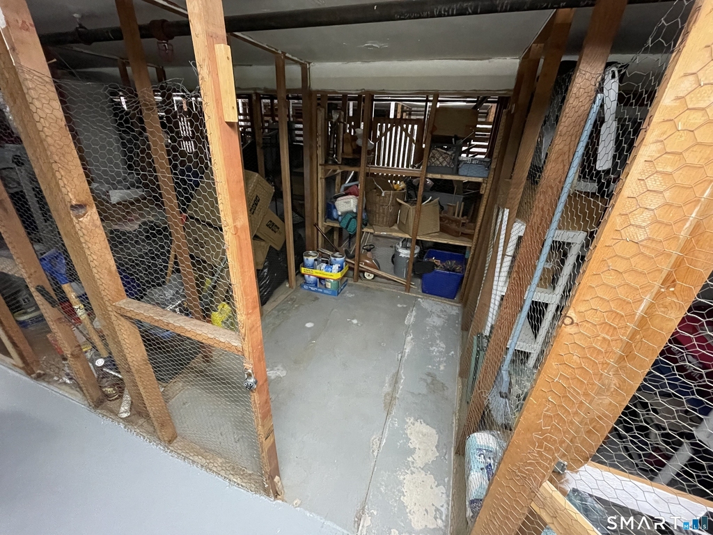893 Farmington Avenue - Photo 27