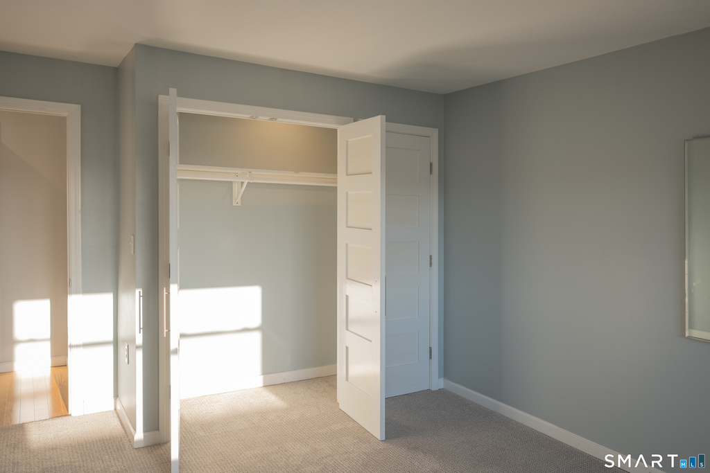 893 Farmington Avenue - Photo 8