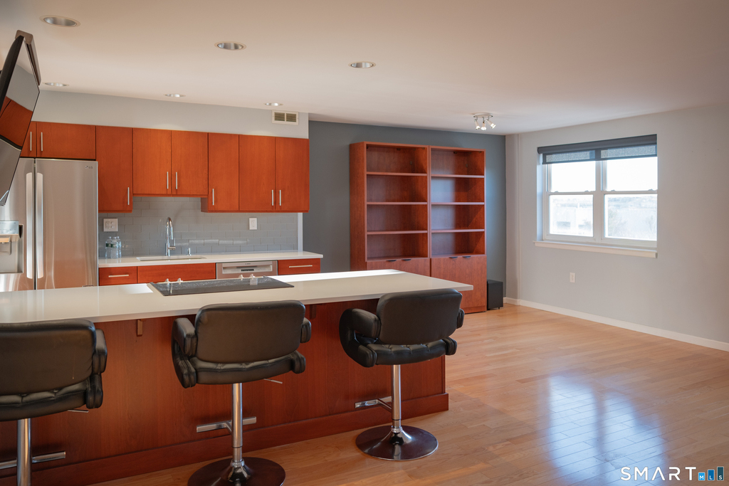 893 Farmington Avenue - Photo 1
