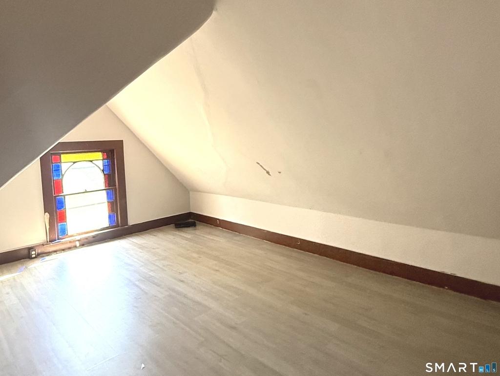 185 Curtis Street - Photo 17