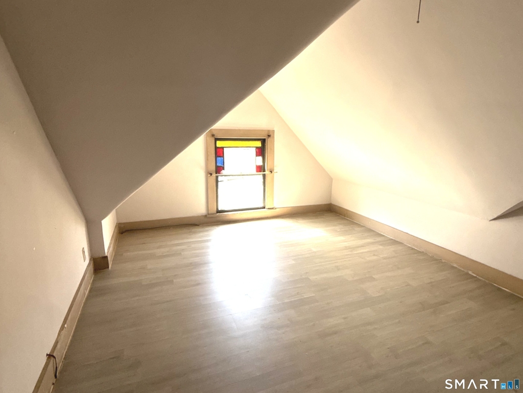 185 Curtis Street - Photo 16