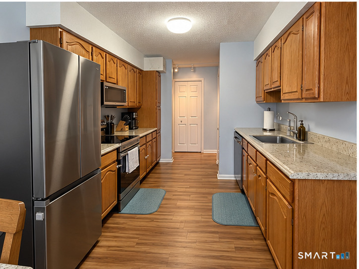 365 Mather Street - Photo 2