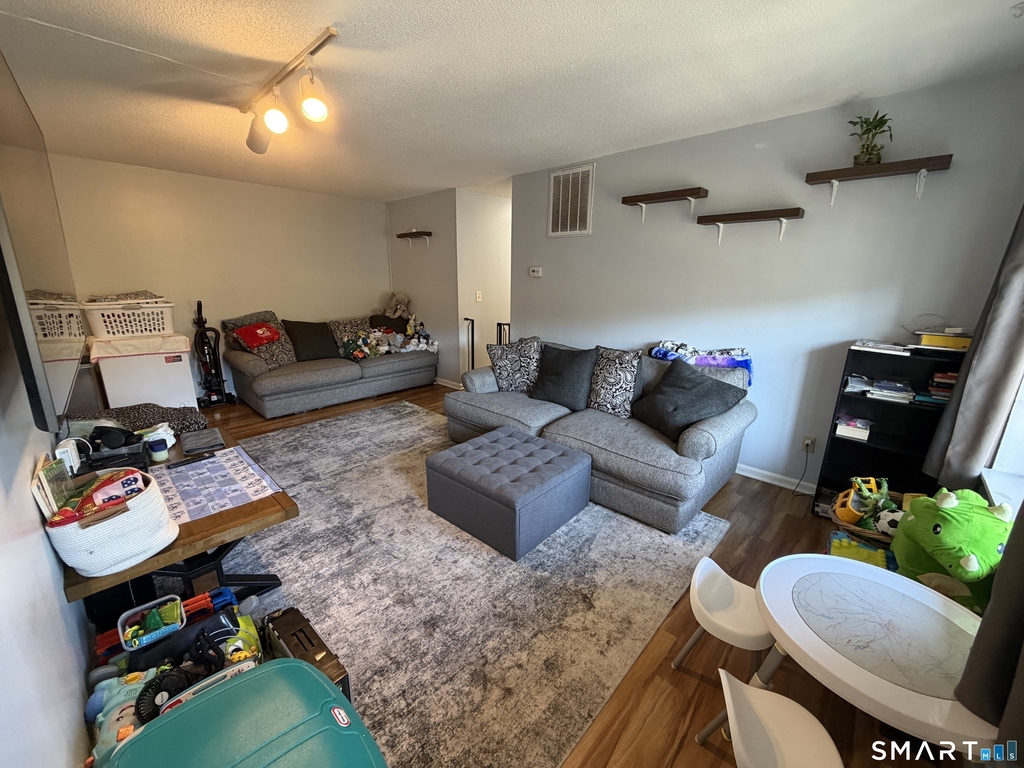 365 Mather Street - Photo 6