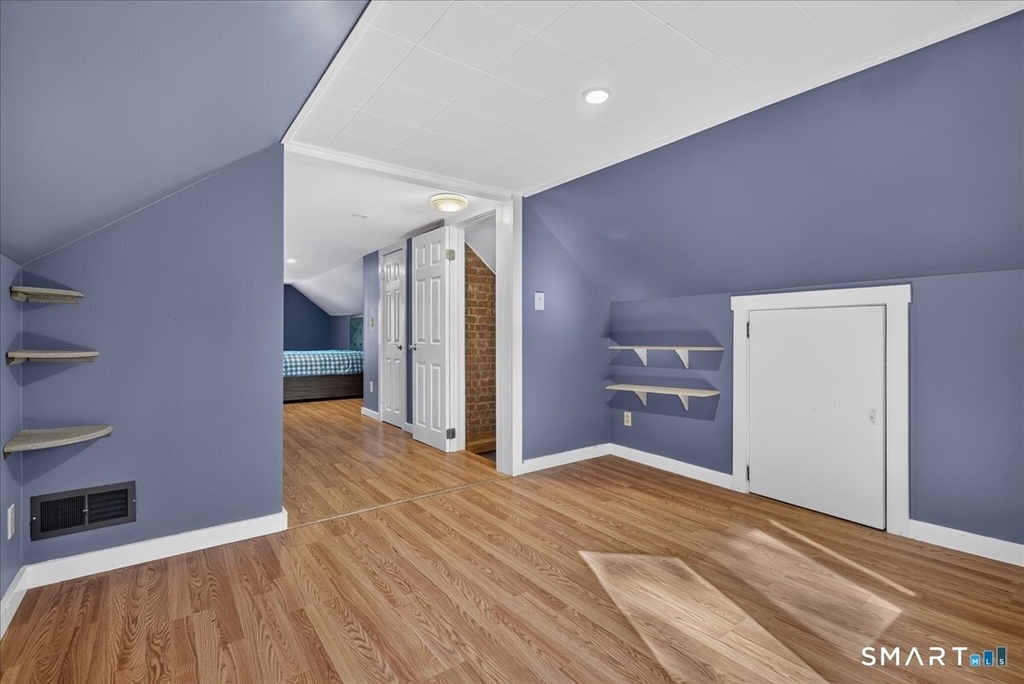240 Derby Avenue - Photo 27