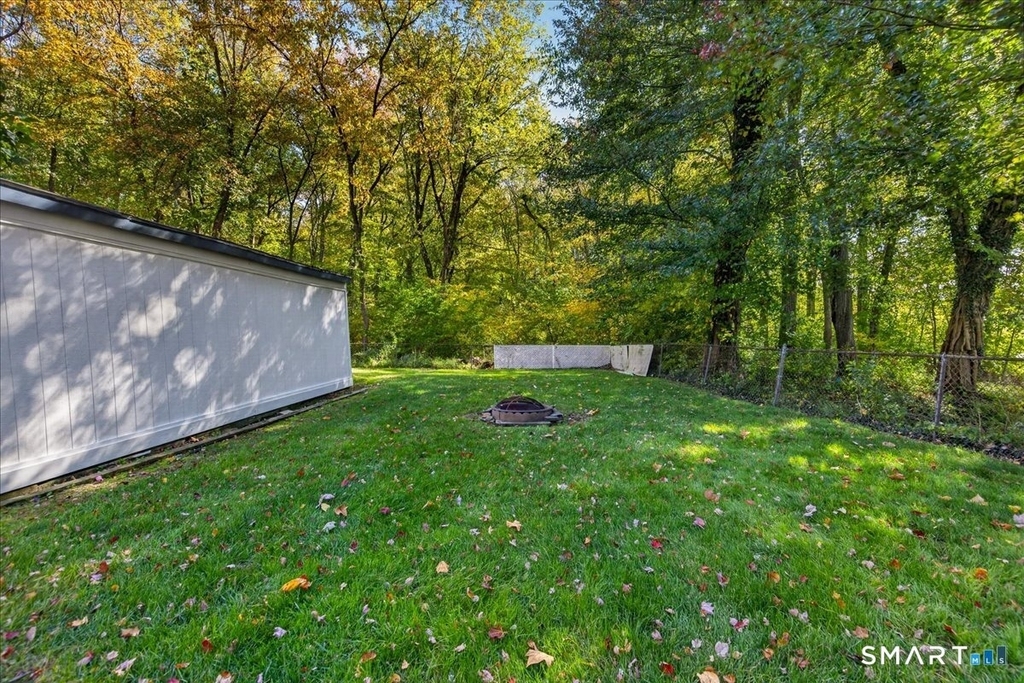 240 Derby Avenue - Photo 38