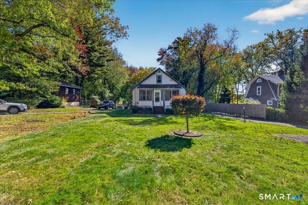 240 Derby Avenue - Photo 32
