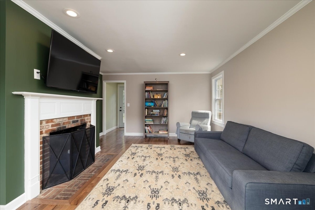 27 Hale Street - Photo 6