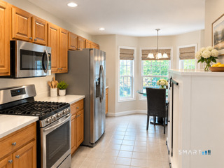 905 Larson Drive - Photo 1