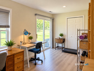 905 Larson Drive - Photo 4