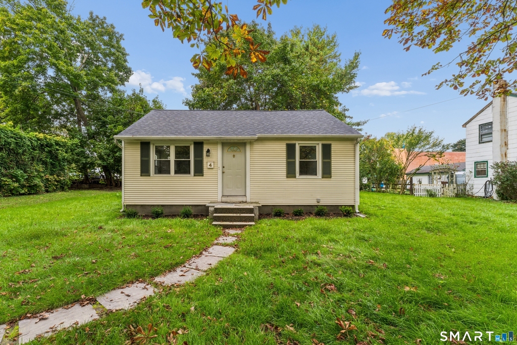 4 Elgin Avenue - Photo 0