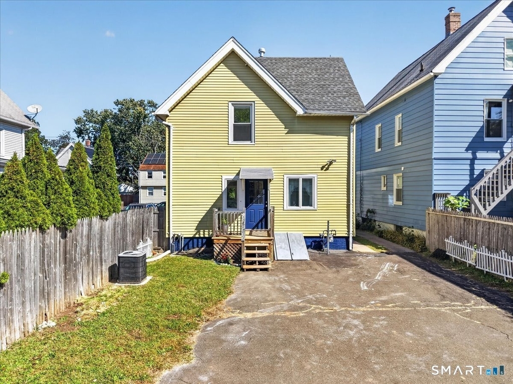 22 Hine Street - Photo 35