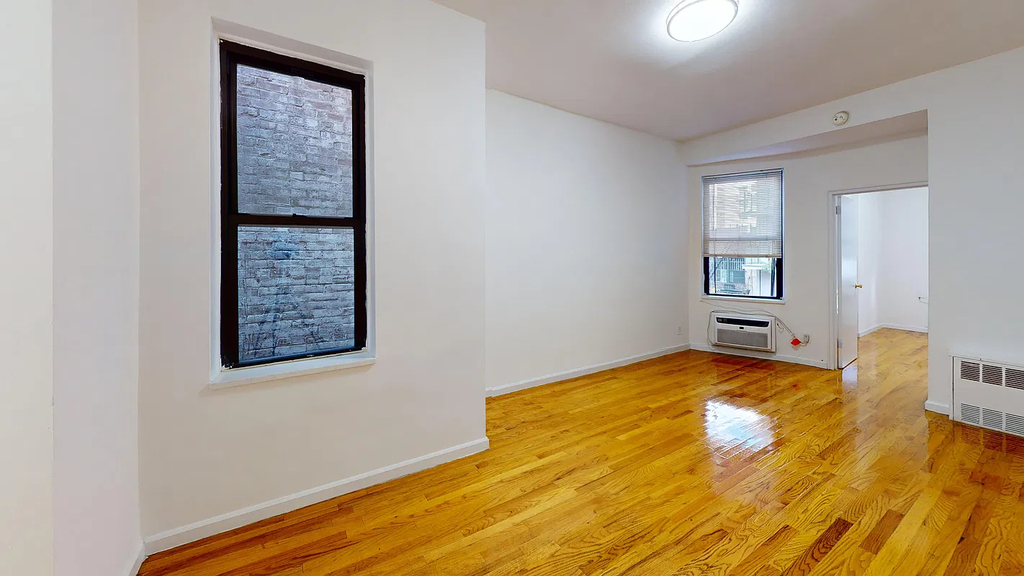309 East 85th Street - Photo 1