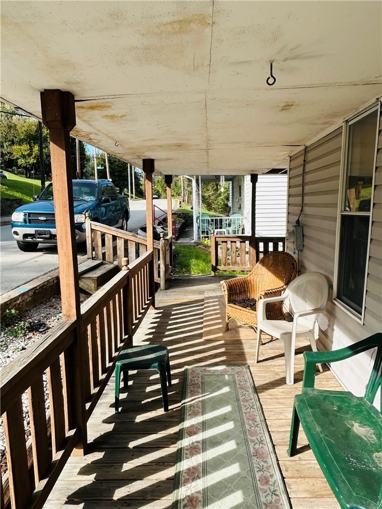 50 Brookside Ave - Photo 1