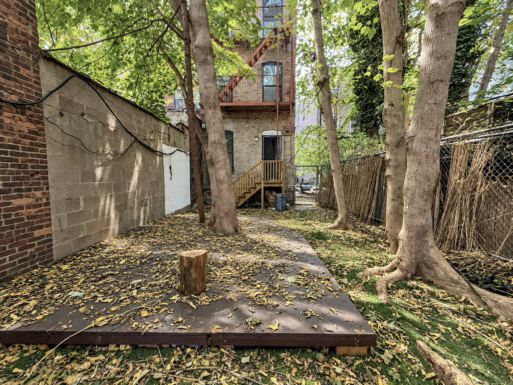 563 St Johns Place - Photo 4