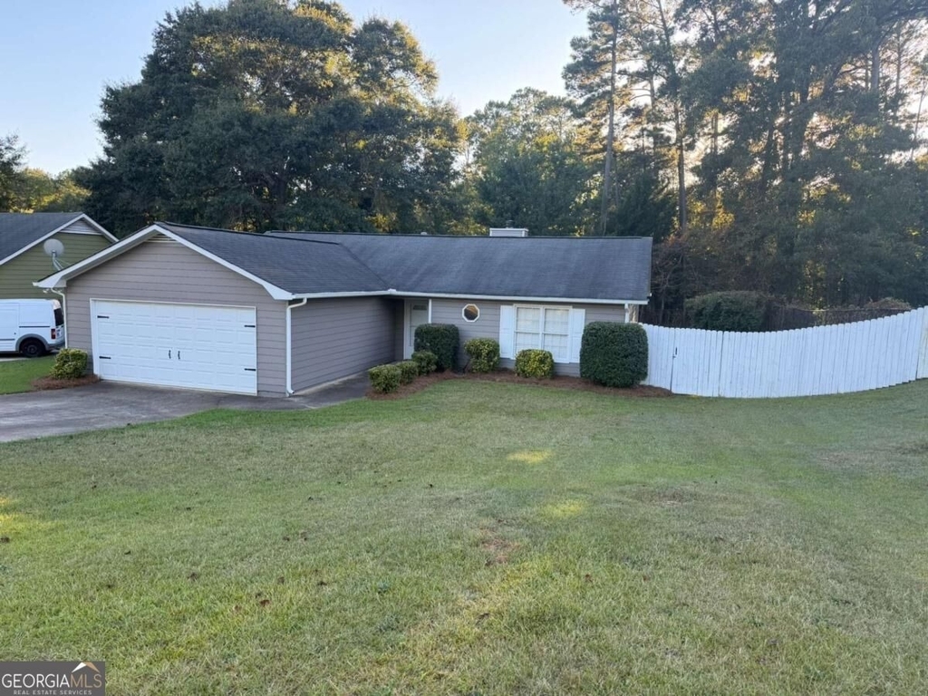 108 Linden Lane - Photo 1