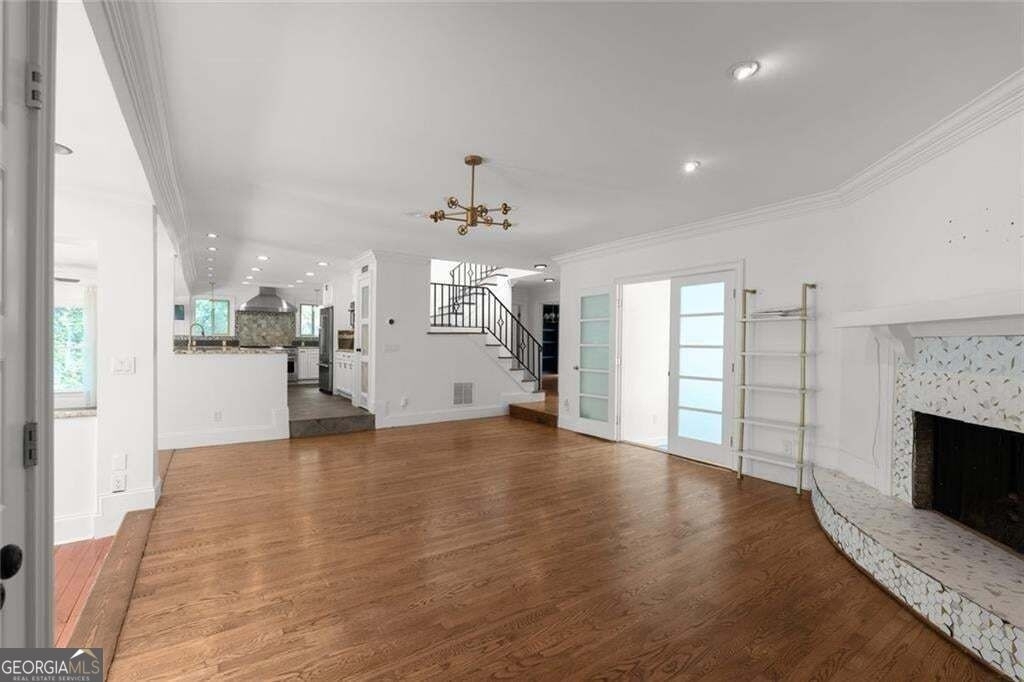 212 Kings Row - Photo 41