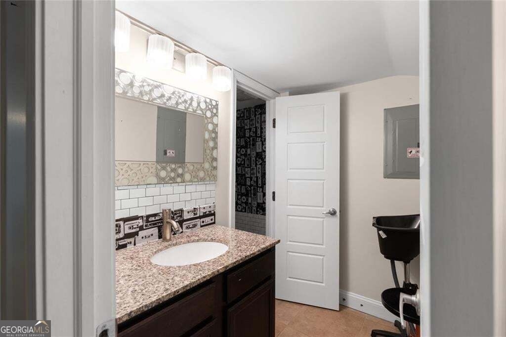 212 Kings Row - Photo 101