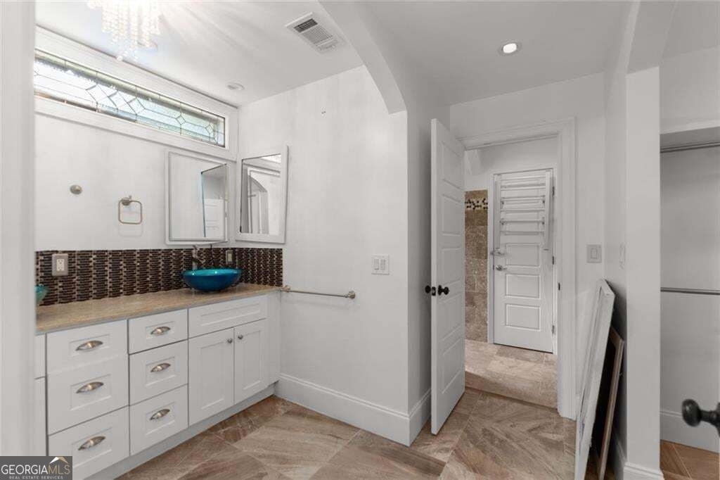 212 Kings Row - Photo 68