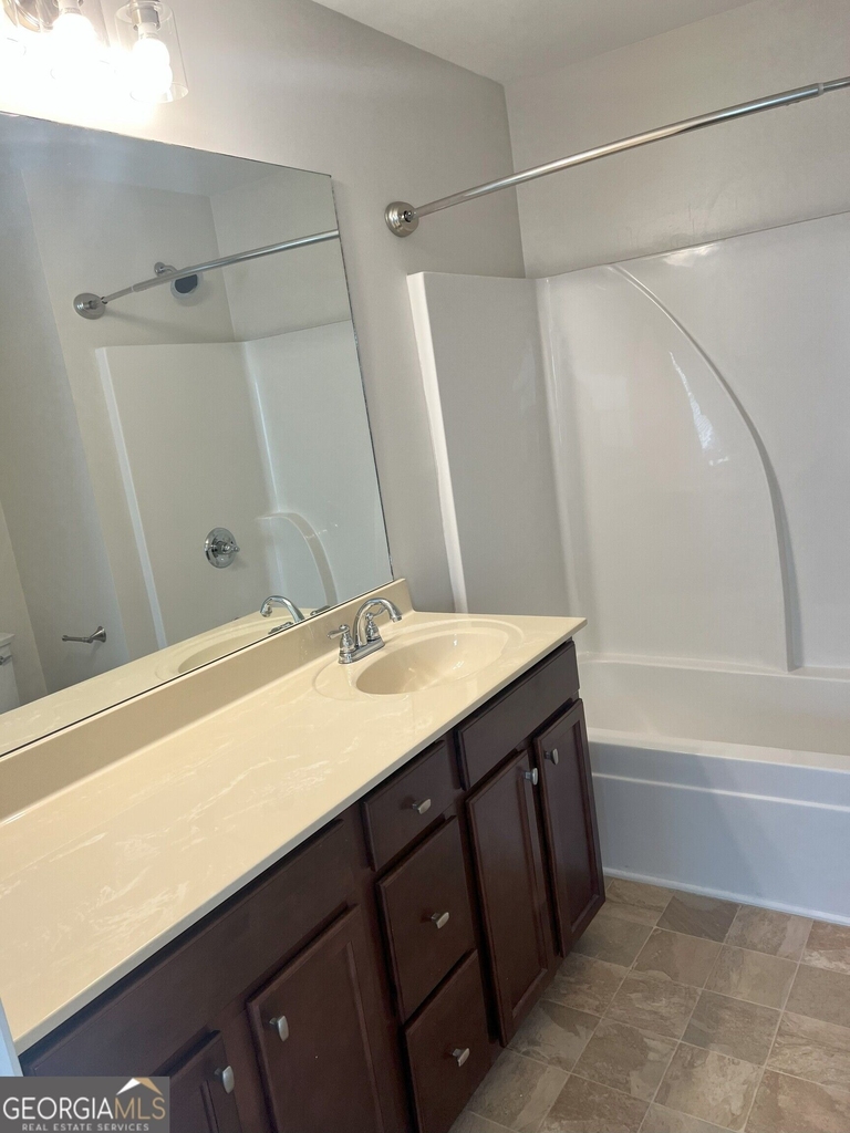 1374 Brookmere Way - Photo 26