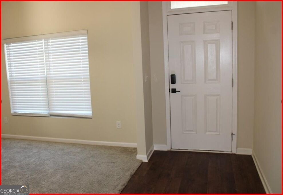 1933 Roxey Lane - Photo 7