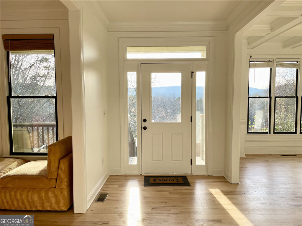 369 Hillside Drive - Photo 1