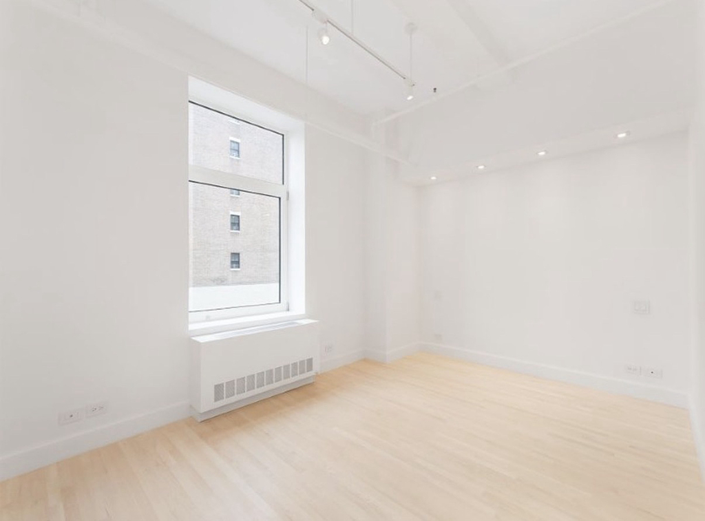 89 John Street - Photo 3