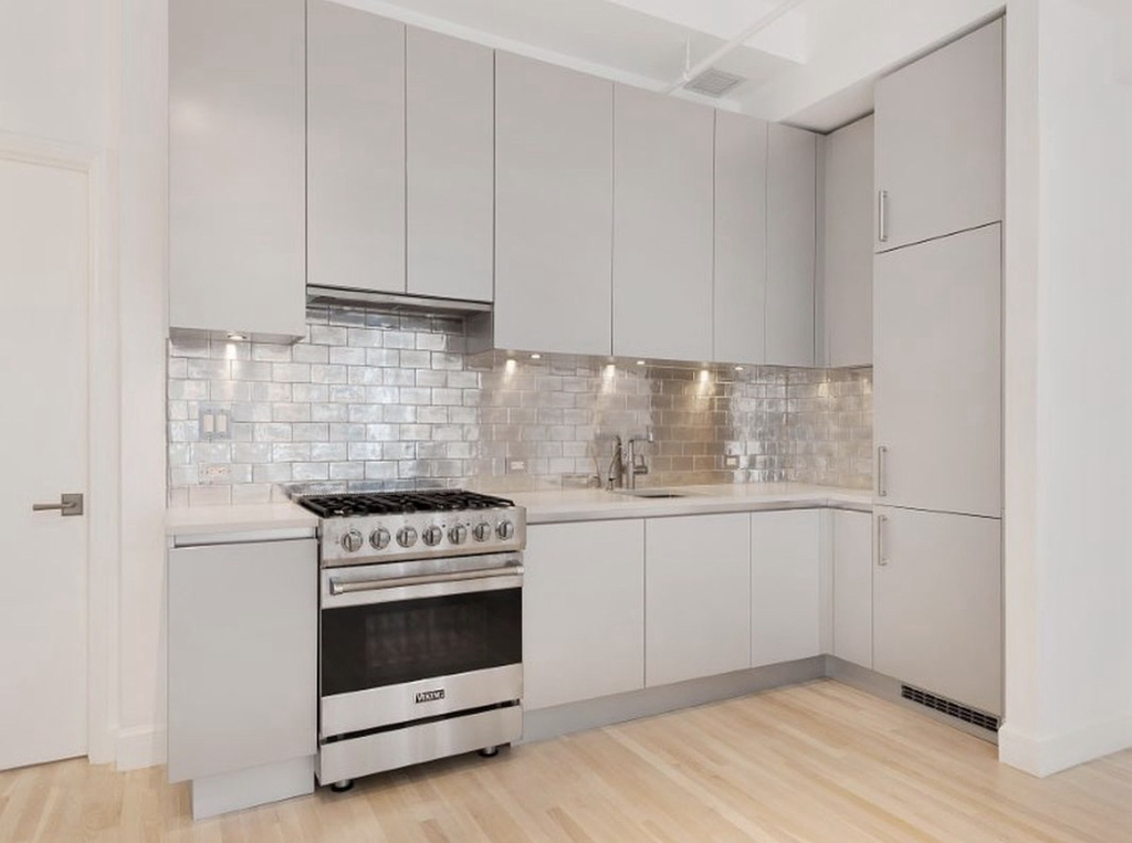 89 John Street - Photo 1