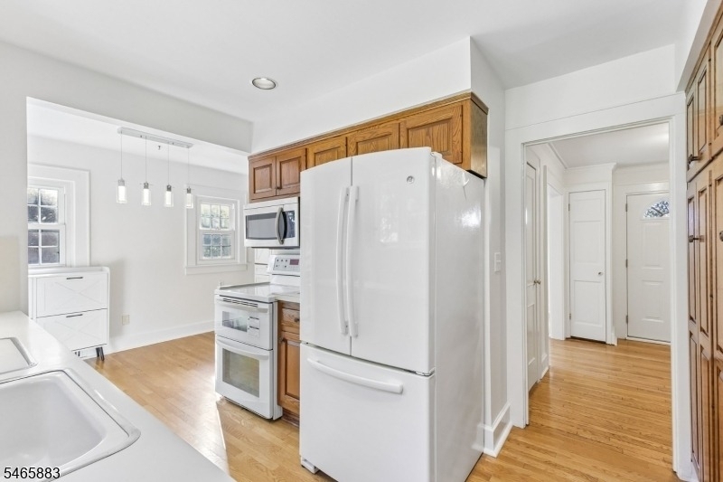 147 Glen Ave - Photo 12