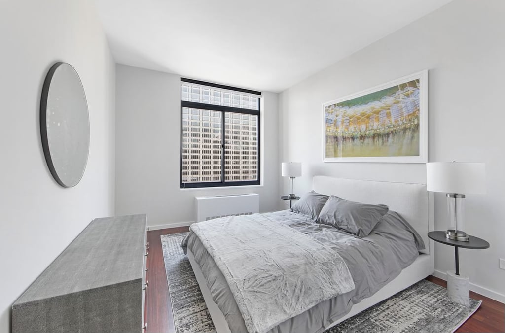 West 48th Street - Photo 7