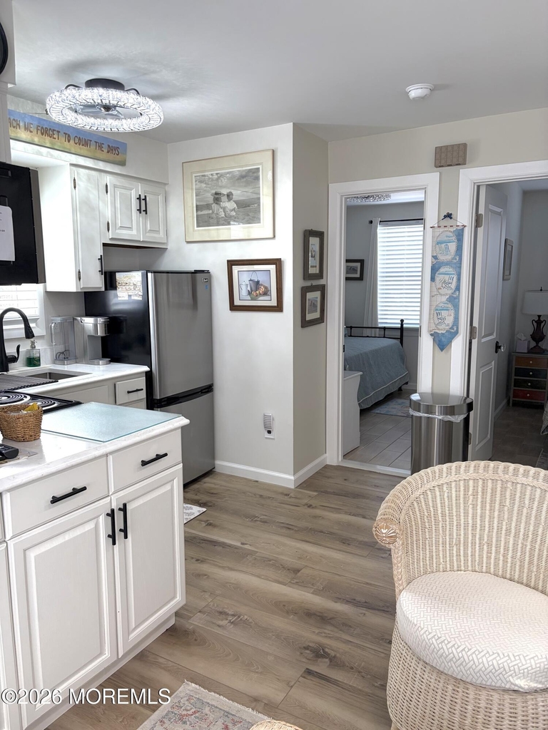 2307 Grand Central Avenue - Photo 5