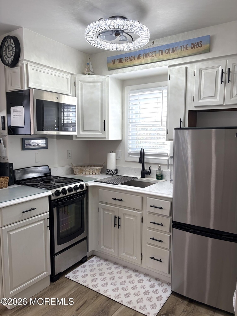 2307 Grand Central Avenue - Photo 8