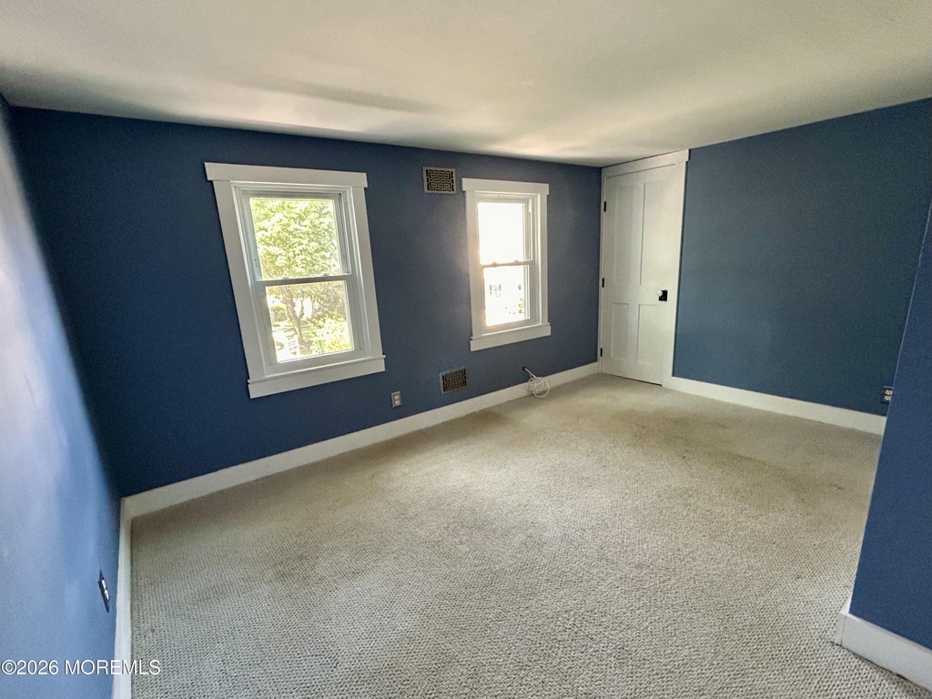 39 Hamilton Street - Photo 8