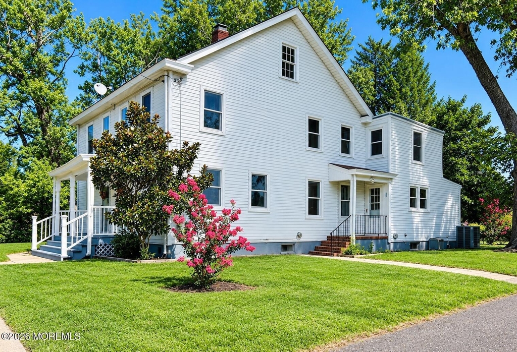 39 Hamilton Street - Photo 0