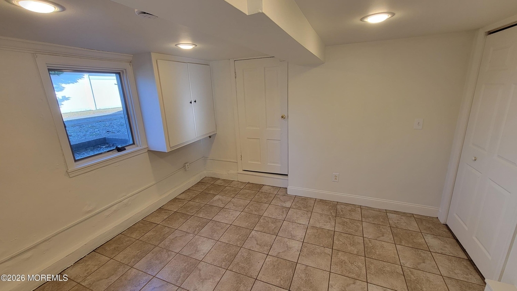 19 Broadway - Photo 4