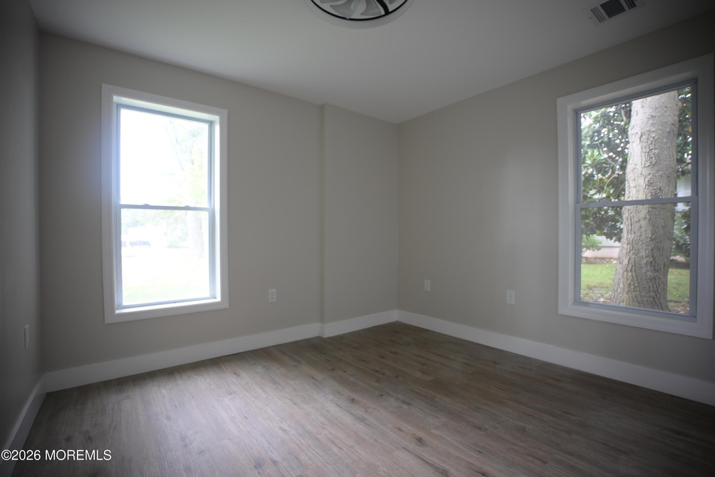113 E Garwood Avenue - Photo 13