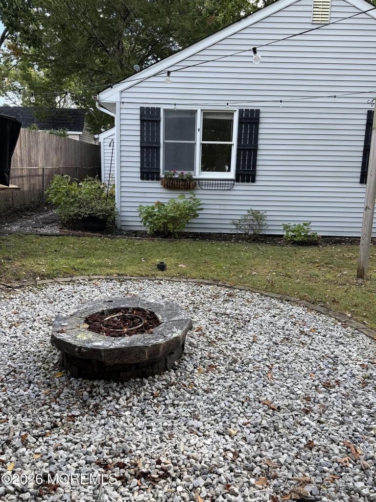 1904 Meadow Road - Photo 2