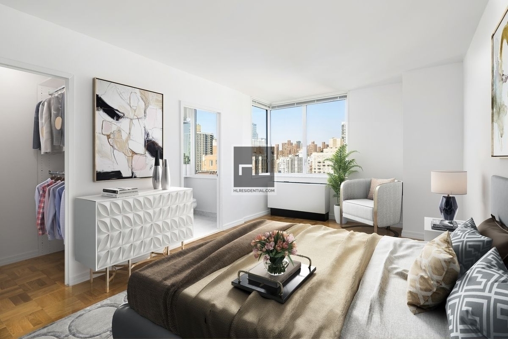 East 80th Street - Photo 1