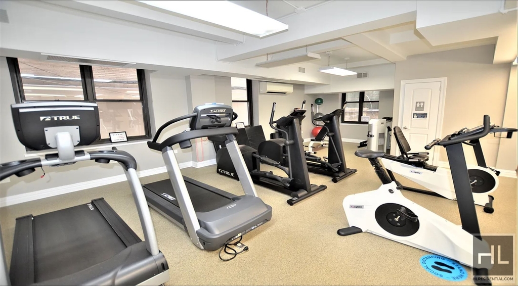 East 56 Street - Photo 25