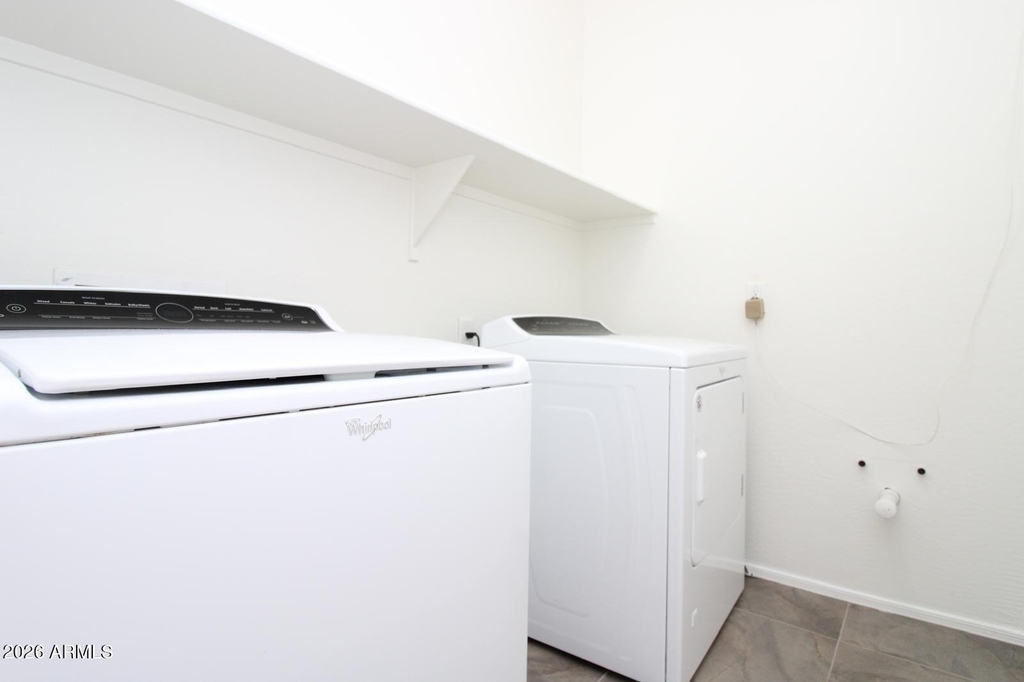 9134 S Roberts Road - Photo 14