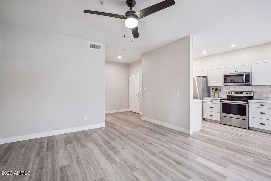 9600 N 96 Th Street - Photo 5