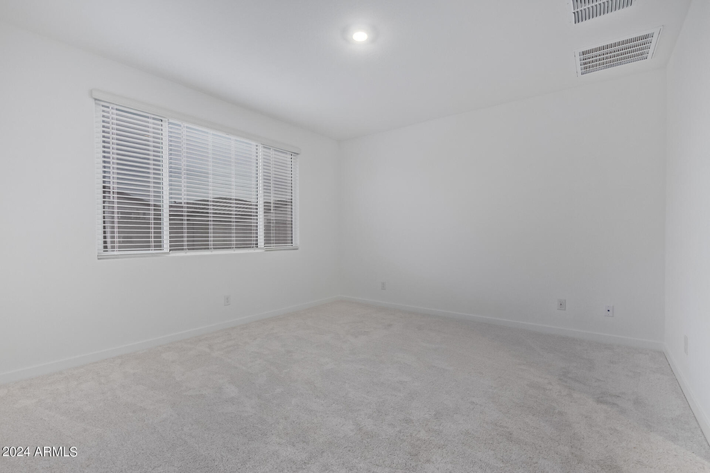 3063 E Hayfield Way - Photo 22