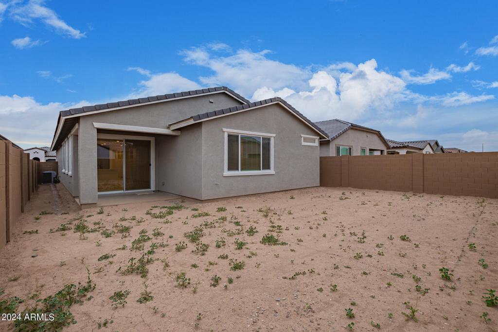 3063 E Hayfield Way - Photo 29